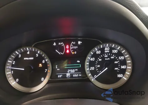 2015 Nissan Sentra Sr from USA, damaged, VIN 3N1AB7AP8FY255807